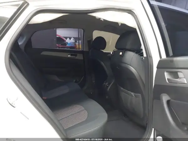 5NPE34AF0KH806109 2019 HYUNDAI SONATA - Image 8