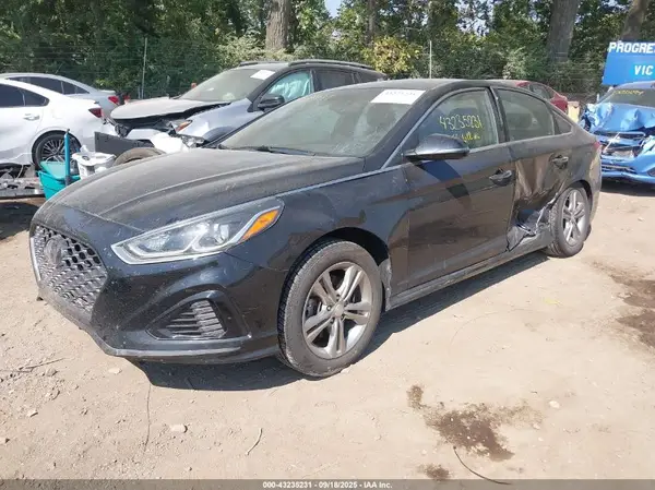 5NPE34AF0KH810158 2019 HYUNDAI SONATA - Image 2