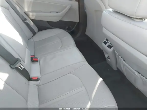 5NPE34AF0KH815859 2019 HYUNDAI SONATA - Image 8