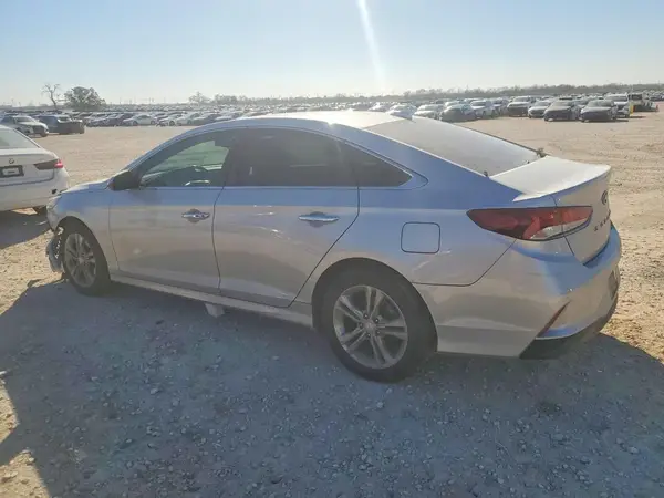 5NPE34AF0KH818275 2019 HYUNDAI SONATA - Image 2
