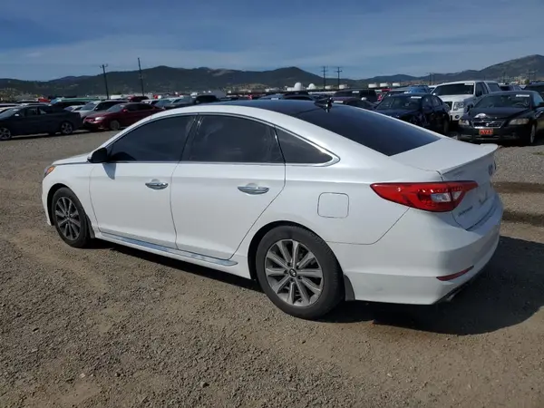5NPE34AF1GH267586 2016 HYUNDAI SONATA - Image 2
