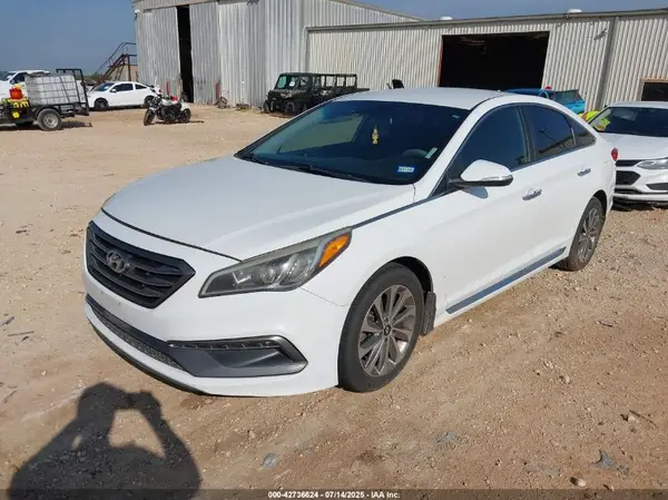 5NPE34AF1GH273890 2016 HYUNDAI SONATA - Image 2
