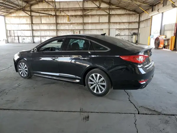 5NPE34AF1GH276739 2016 HYUNDAI SONATA - Image 2