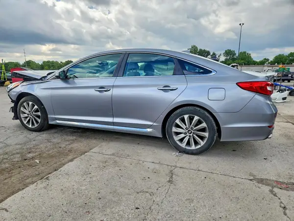 5NPE34AF1GH297705 2016 HYUNDAI SONATA - Image 2