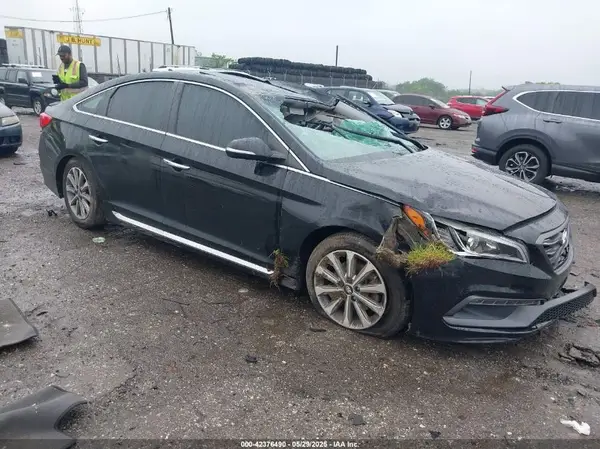 5NPE34AF1GH311053 2016 HYUNDAI SONATA - Image 1