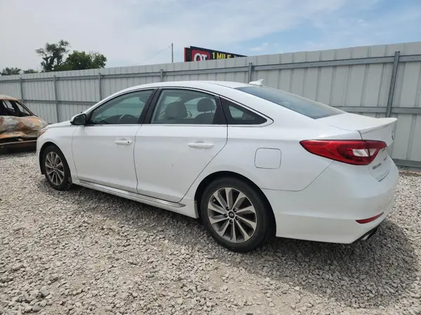 5NPE34AF1GH329598 2016 HYUNDAI SONATA - Image 2