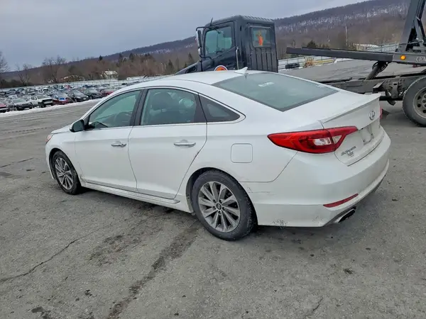 5NPE34AF1GH339175 2016 HYUNDAI SONATA - Image 2