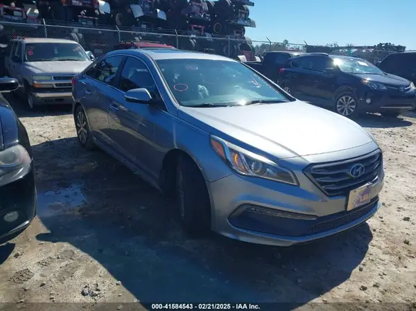 5NPE34AF1GH381748 2016 HYUNDAI SONATA - Image 1