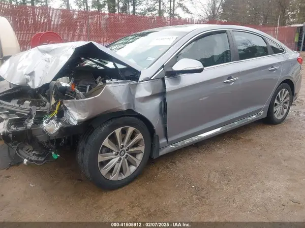 5NPE34AF1GH405823 2016 HYUNDAI SONATA - Image 2