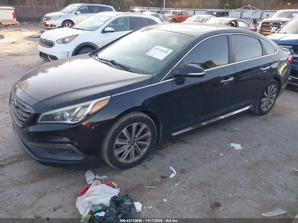 5NPE34AF1GH418135 2016 HYUNDAI SONATA - Image 2