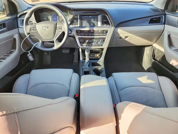5NPE34AF1GH418636 2016 HYUNDAI SONATA - Image 8