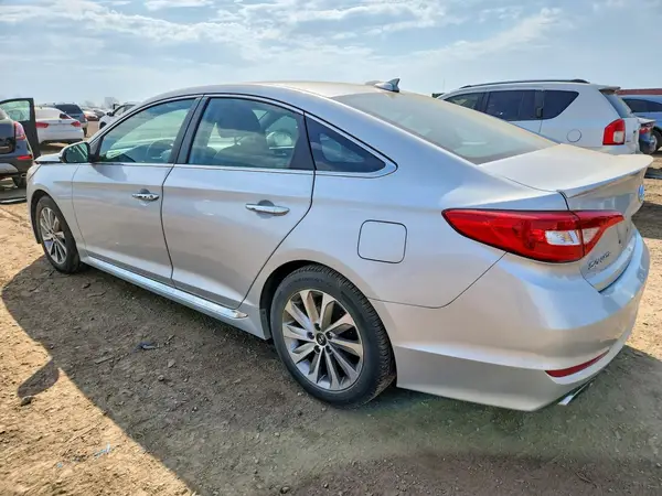 5NPE34AF1GH421715 2016 HYUNDAI SONATA - Image 2