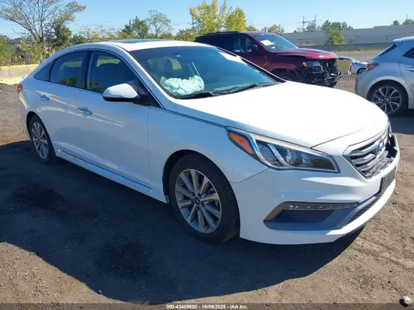 5NPE34AF1HH465389 2017 HYUNDAI SONATA - Image 1