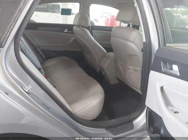 5NPE34AF1HH465456 2017 HYUNDAI SONATA - Image 8
