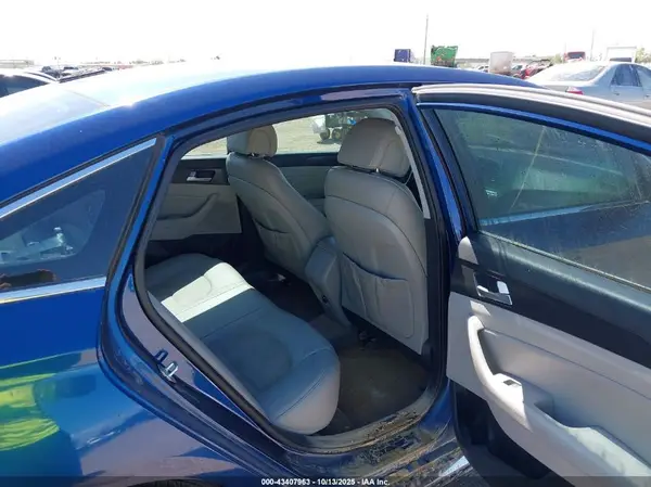5NPE34AF1HH472455 2017 HYUNDAI SONATA - Image 8
