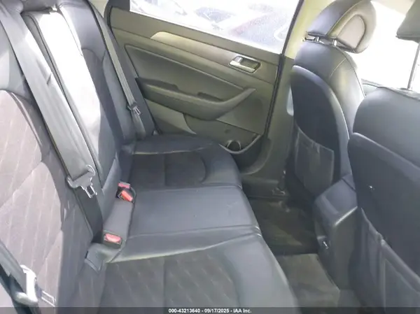 5NPE34AF1HH474576 2017 HYUNDAI SONATA - Image 8