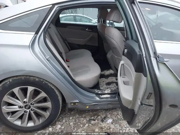 5NPE34AF1HH476179 2017 HYUNDAI SONATA - Image 8