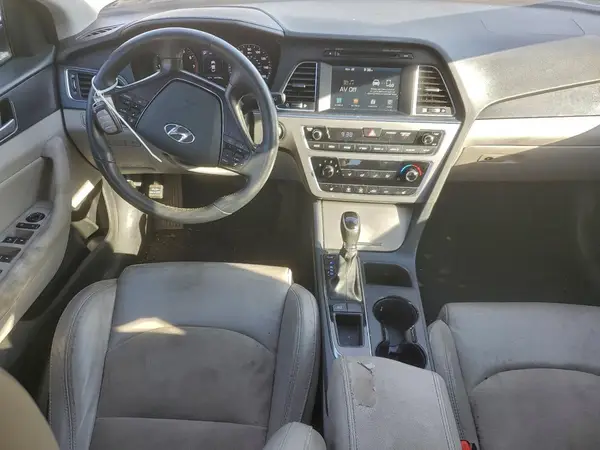 5NPE34AF1HH476876 2017 HYUNDAI SONATA - Image 8