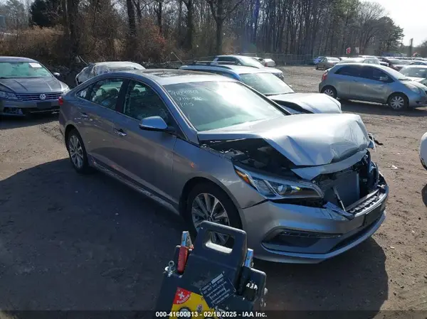5NPE34AF1HH480748 2017 HYUNDAI SONATA - Image 1