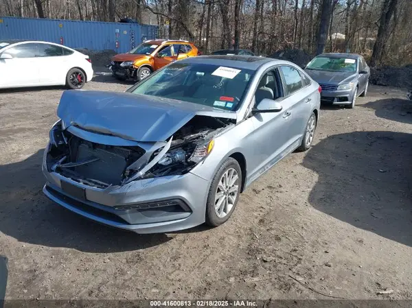 5NPE34AF1HH480748 2017 HYUNDAI SONATA - Image 2