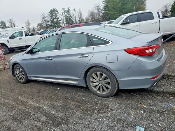 5NPE34AF1HH489885 2017 HYUNDAI SONATA - Image 2