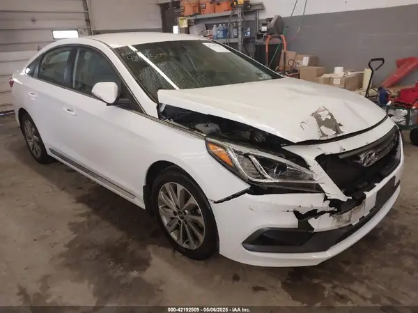 5NPE34AF1HH490289 2017 HYUNDAI SONATA - Image 1