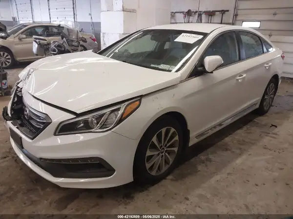5NPE34AF1HH490289 2017 HYUNDAI SONATA - Image 2