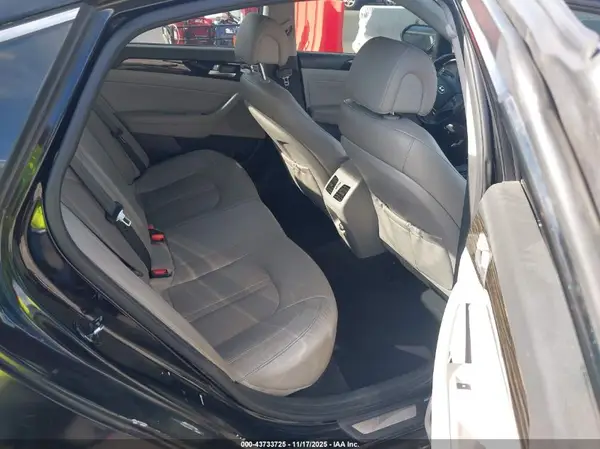 5NPE34AF1HH507155 2017 HYUNDAI SONATA - Image 8