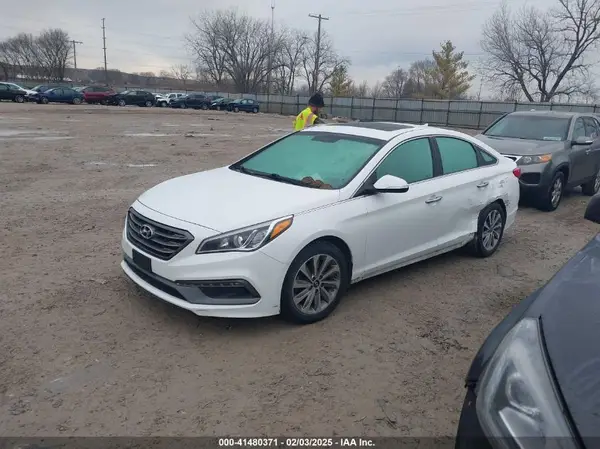 5NPE34AF1HH528345 2017 HYUNDAI SONATA - Image 2