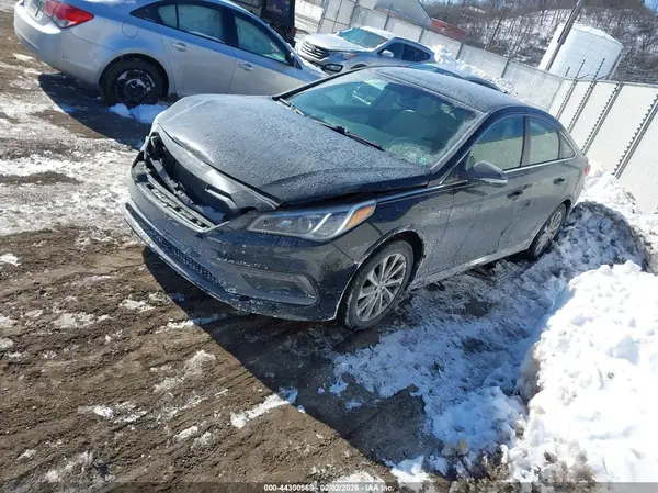 5NPE34AF1HH551480 2017 HYUNDAI SONATA - Image 2