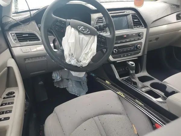 5NPE34AF1HH553486 2017 HYUNDAI SONATA - Image 8