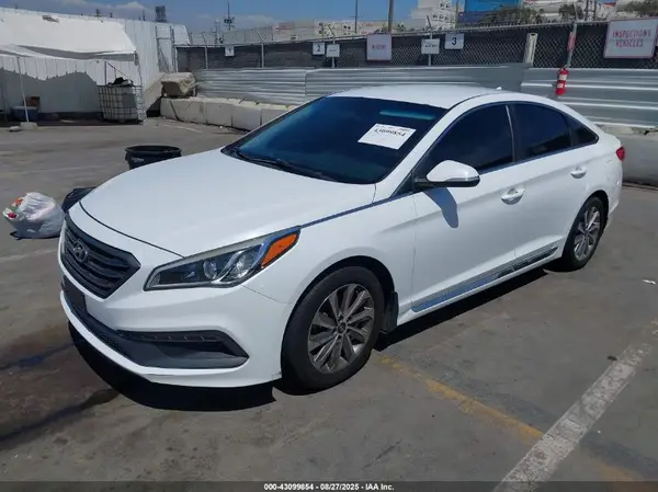 5NPE34AF1HH555562 2017 HYUNDAI SONATA - Image 2