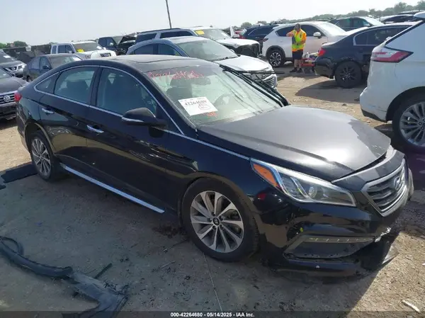 5NPE34AF1HH558140 2017 HYUNDAI SONATA - Image 1
