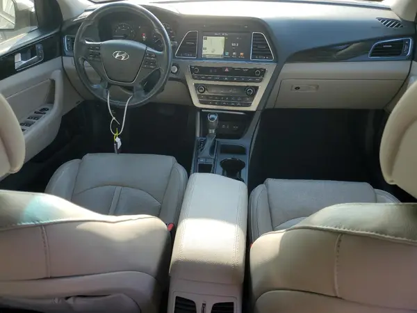 5NPE34AF1HH559532 2017 HYUNDAI SONATA - Image 8