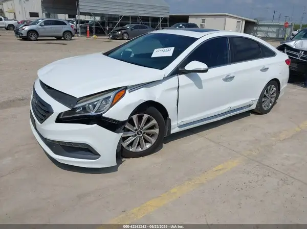 5NPE34AF1HH570661 2017 HYUNDAI SONATA - Image 2