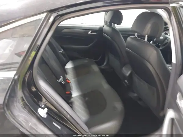 5NPE34AF1HH570742 2017 HYUNDAI SONATA - Image 8