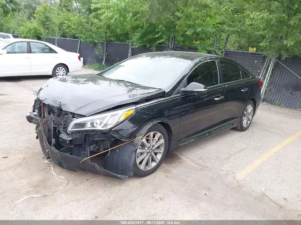 5NPE34AF1HH571695 2017 HYUNDAI SONATA - Image 2
