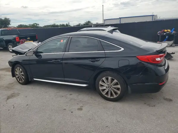 5NPE34AF1HH577352 2017 HYUNDAI SONATA - Image 2
