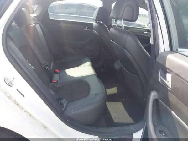 5NPE34AF1HH580445 2017 HYUNDAI SONATA - Image 8