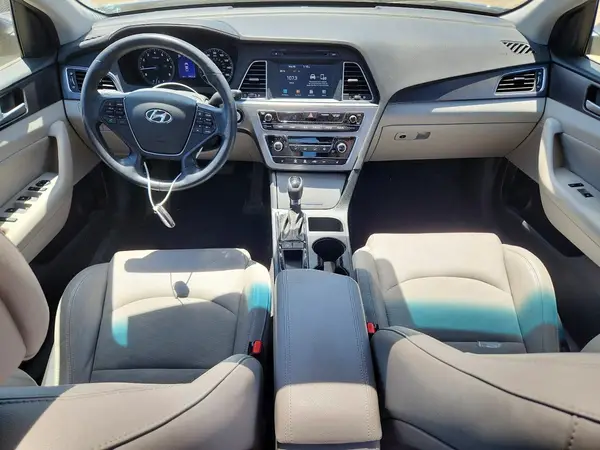 5NPE34AF1HH584723 2017 HYUNDAI SONATA - Image 8