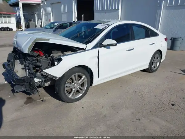 5NPE34AF1JH598725 2018 HYUNDAI SONATA - Image 2