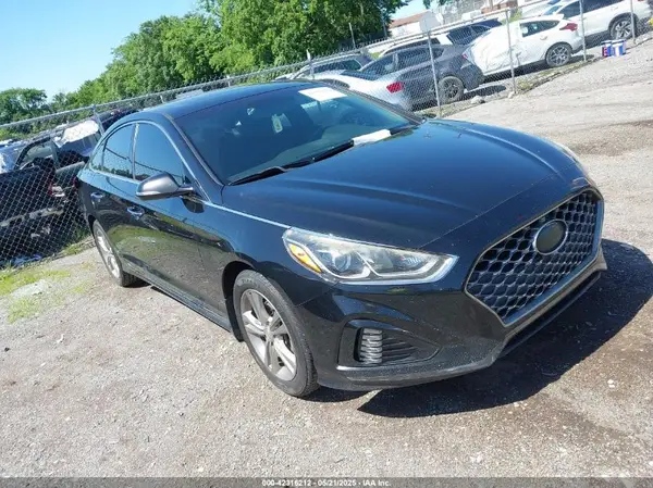 5NPE34AF1JH601171 2018 HYUNDAI SONATA - Image 1