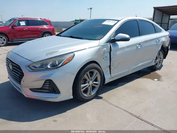 5NPE34AF1JH605799 2018 HYUNDAI SONATA - Image 2