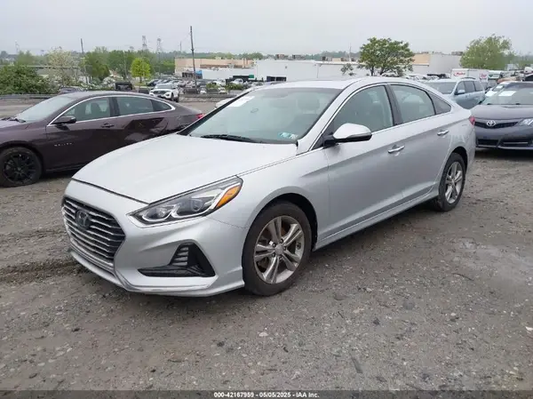 5NPE34AF1JH606189 2018 HYUNDAI SONATA - Image 2