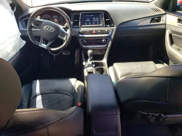 5NPE34AF1JH606497 2018 HYUNDAI SONATA - Image 8