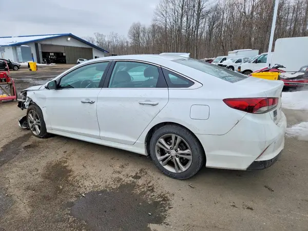 5NPE34AF1JH608265 2018 HYUNDAI SONATA - Image 2