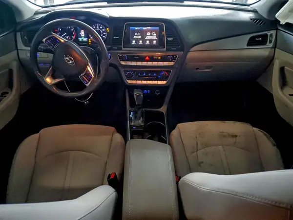 5NPE34AF1JH611411 2018 HYUNDAI SONATA - Image 8