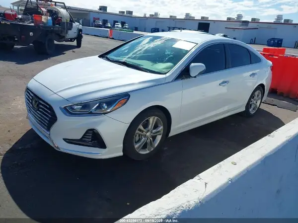 5NPE34AF1JH629102 2018 HYUNDAI SONATA - Image 2