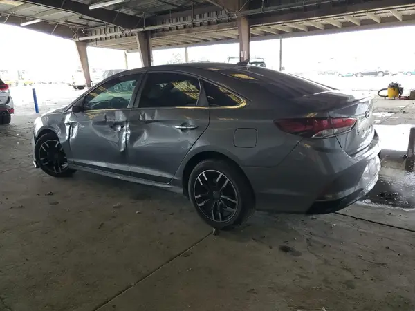 5NPE34AF1JH635627 2018 HYUNDAI SONATA - Image 2