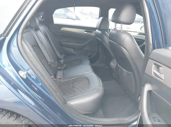 5NPE34AF1JH636549 2018 HYUNDAI SONATA - Image 8